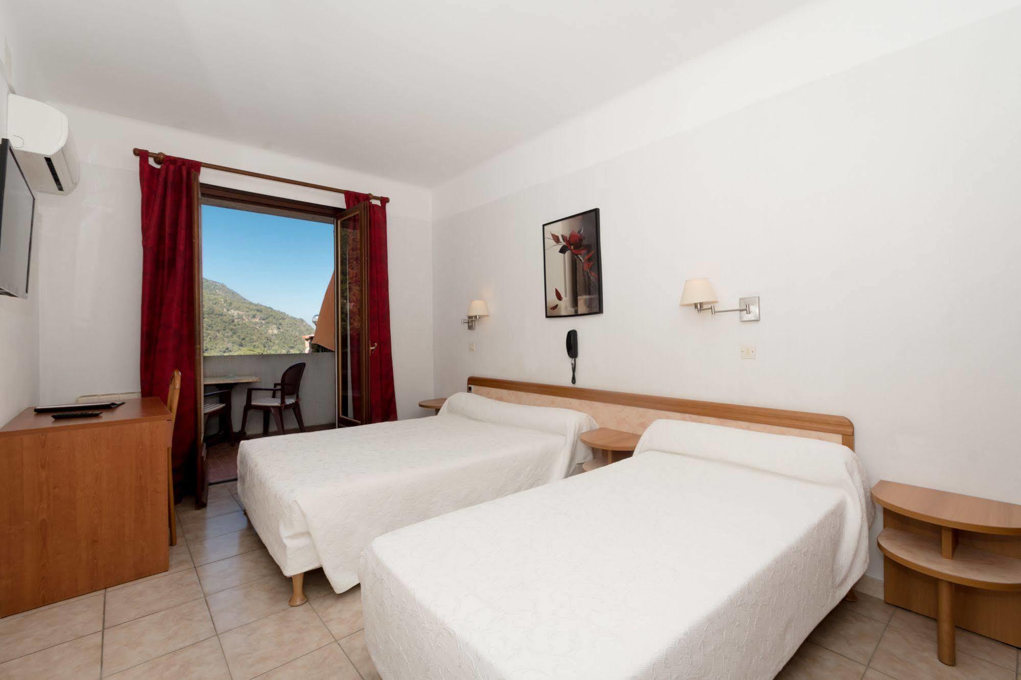 Apparthotel Le Porto Porto  Buitenkant foto